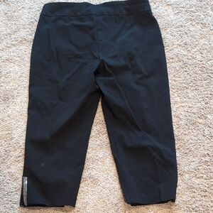 JM Collection Black Capris